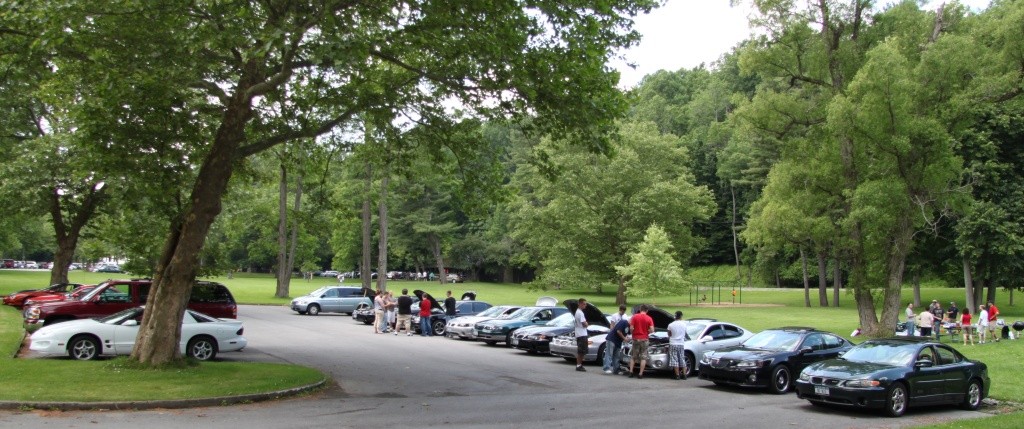 unycgp2009picnic lineup